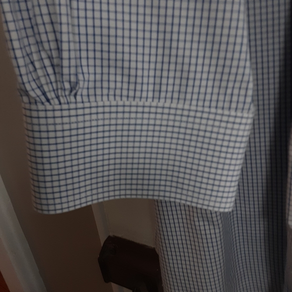 2 Brooks Brothers 17.5/33 Regent long sleeve button downs - Picture 9 of 11